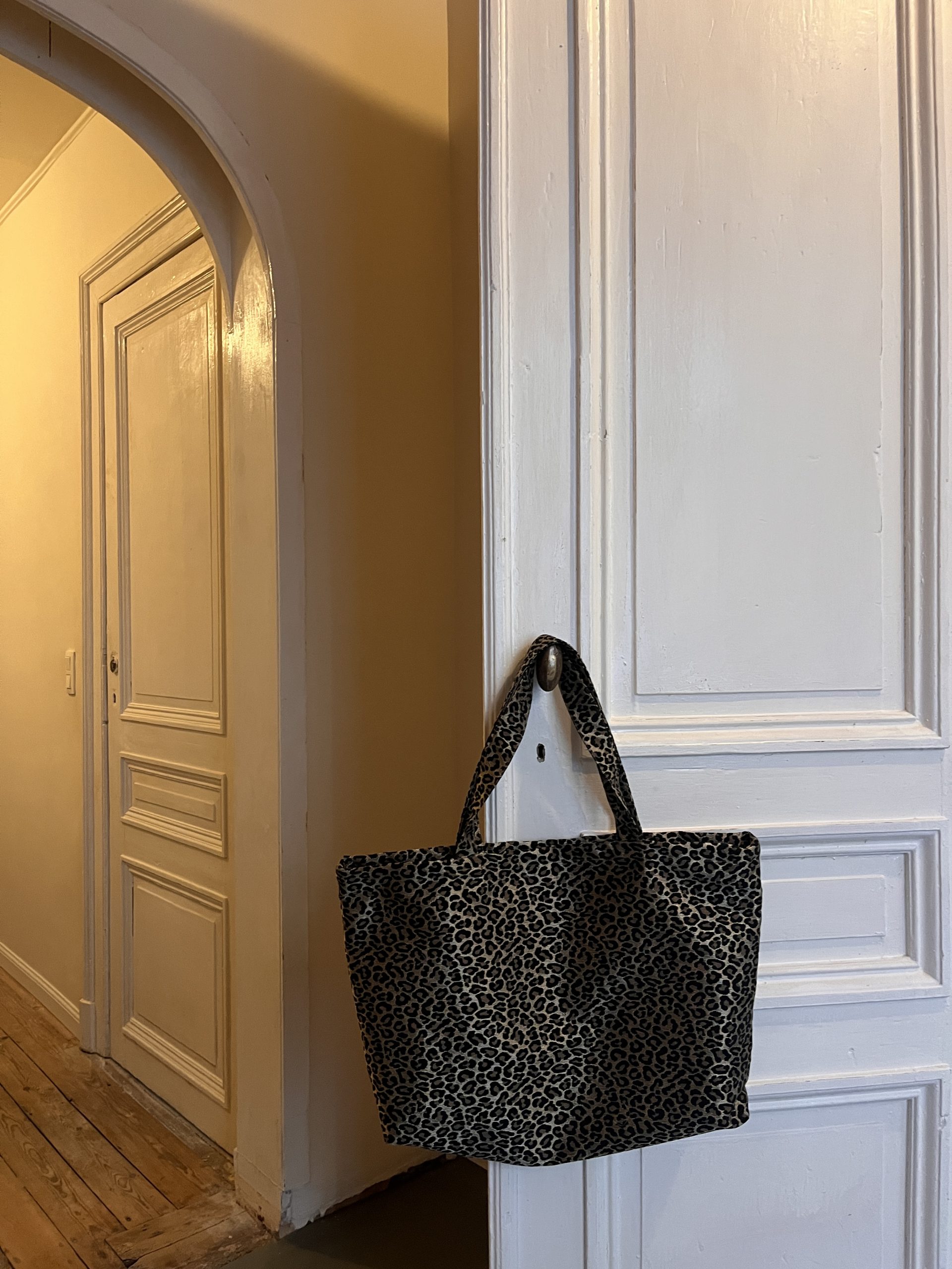 Grote totebag - panter hover